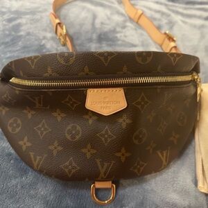 ❌SOLD❌Louis Vuitton Brown Monogram Women's bum/waist Bag